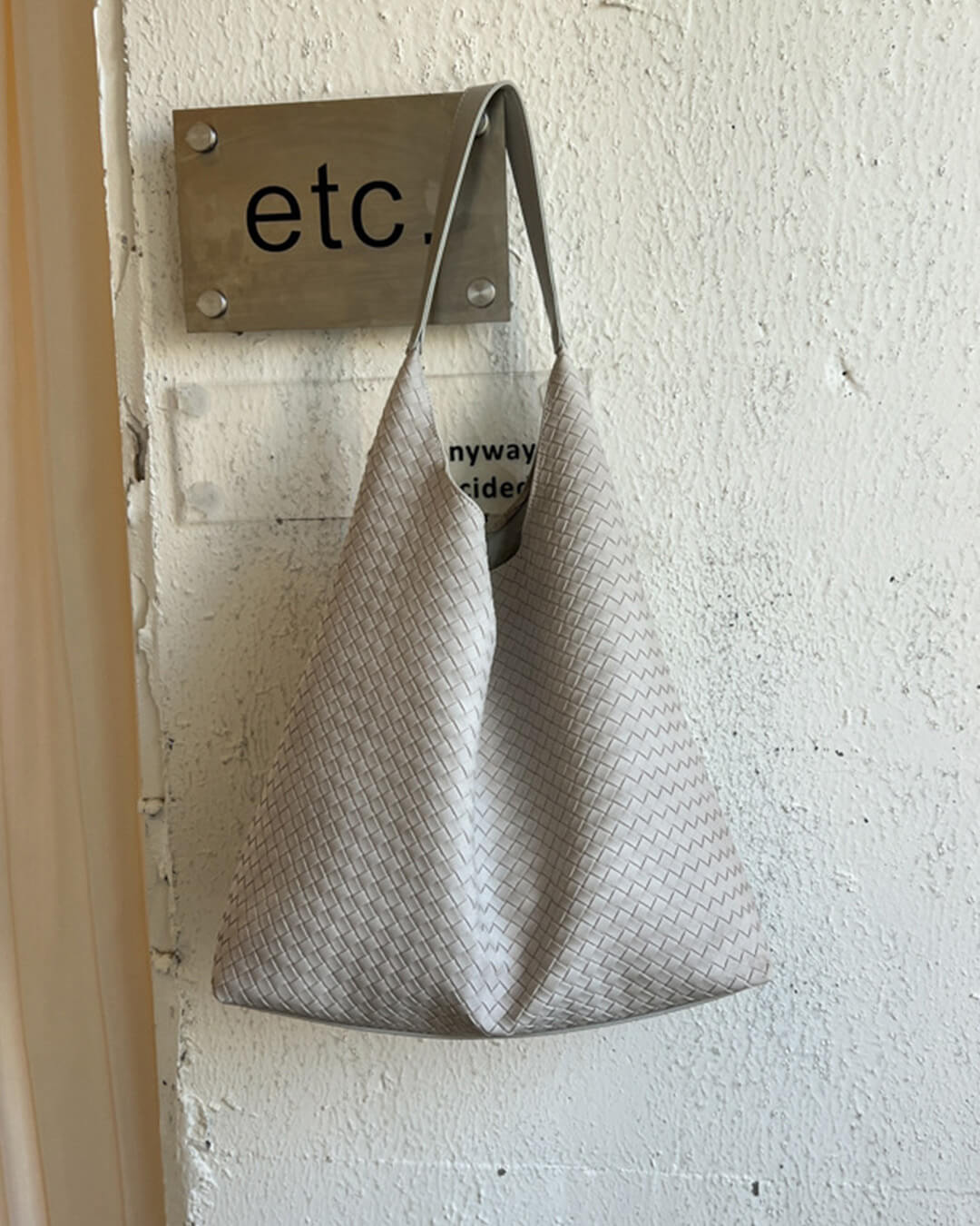 Camilla Sofa Bag